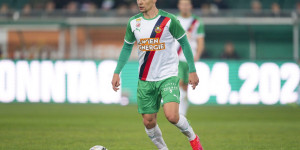 Beitragsbild des Blogbeitrags Mit Petrovic fehlt Rapid schon eine ganze Mannschaft! 