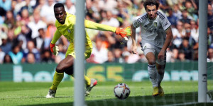 Beitragsbild des Blogbeitrags Aaronson leitete schlimme Chelsea-Pleite ein