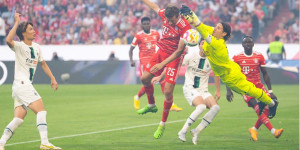 Beitragsbild des Blogbeitrags Yann Sommer stoppte mit 18 Paraden Bayern: Hannes Wolf war dabei!