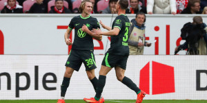 Beitragsbild des Blogbeitrags Erstes Tor bei Wolfsburg: So drängt sich Patrick Wimme für Österreichs Team auf