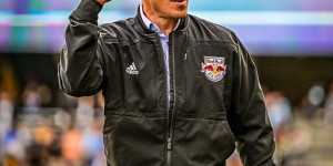 Beitragsbild des Blogbeitrags Nur ein Spiel ohne Cheftrainer: Salzburg präsentiert schon Nachfolger von Jaissle 