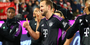 Beitragsbild des Blogbeitrags Bayerns Mini-Sieg begann bei Laimer, endete bei Kane! Hütters Mut unbelohnt – 2:5 