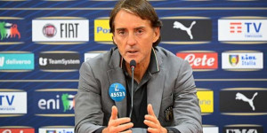 Beitragsbild des Blogbeitrags Herzog und Klinsmann gegen Europameister Mancini: Auch Ex-Sportklub-Trainer beim Asien-Cup 