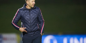 Beitragsbild des Blogbeitrags Zwölfter Trainerwechsel in Liga zwei: Poms warf bei DSV Leoben das Handtuch! Kommt Janeschitz?