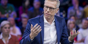 Beitragsbild des Blogbeitrags Peter Stöger sagte seine Rettungsmission in Bochum ab