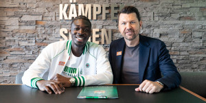 Beitragsbild des Blogbeitrags Rapid jubelt über 1,97 Meter-Riesen aus Frankreichs Ligue 2