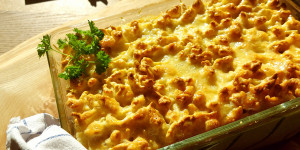 Beitragsbild des Blogbeitrags Käsknöpfle, Kasspatzn, Käsespätzle….