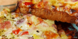 Beitragsbild des Blogbeitrags Pizza-Toast „Hawaii“ 