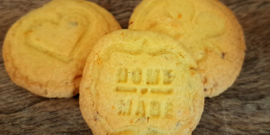 Beitragsbild des Blogbeitrags Maismehl-Kekse (glutenfrei)