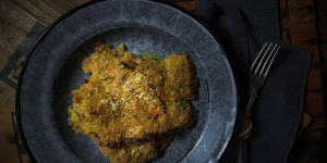 Beitragsbild des Blogbeitrags Kartoffelpuffer – „Reiberdatschi – Pratschke“ vom Blech (vegan)