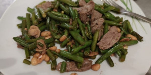 Beitragsbild des Blogbeitrags Einfache Rindfleischpfanne – 10 Minuten Rezept