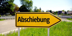 Beitragsbild des Blogbeitrags Abschiebung ist Mord?