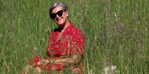 Beitragsbild des Blogbeitrags Lady in a red Vintage dress 