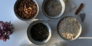 Beitragsbild des Blogbeitrags Mandel-Kokos-Granola und erste Adventsstimmung!