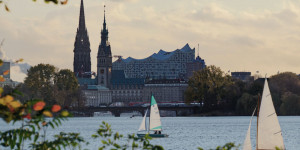 Beitragsbild des Blogbeitrags Hamburg – alleine in der Hansestadt!