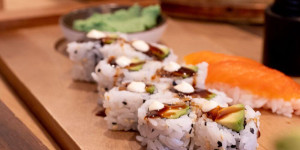 Beitragsbild des Blogbeitrags Sushi mal anders: Das SeeSushi am Wolfgangsee 