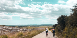 Beitragsbild des Blogbeitrags Trainingslager in Mallorca mit Rennrad: 8 Tipps zum Erfolg