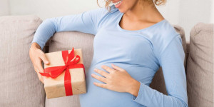 Beitragsbild des Blogbeitrags 7 Geschenktipps für schwangere Frauen 