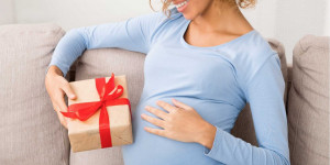 Beitragsbild des Blogbeitrags 7 Geschenktipps für schwangere Frauen