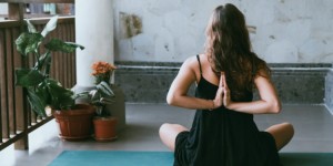 Beitragsbild des Blogbeitrags Yoga: From newbie to namaste