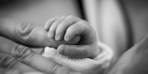 Beitragsbild des Blogbeitrags Geburt & Wochenbett als Mama mit Emetophobie
