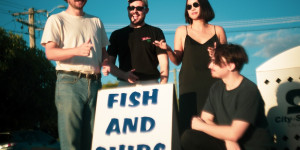 Beitragsbild des Blogbeitrags A LoFi Diamond from Perth: “Leaving Home” by Teen Angst