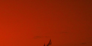Beitragsbild des Blogbeitrags Icarus Emerged (Alt Version): The Song That Blends Shoegaze and Dream Pop into a Sonic Adventure