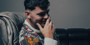 Beitragsbild des Blogbeitrags How Shiano23 made a stunning debut with his chill trap love anthem “Sun Ally”
