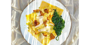 Beitragsbild des Blogbeitrags Ravioli mit Eierschwammerl-Ricotta Füllung 