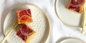 Beitragsbild des Blogbeitrags BLUTORANGEN KUCHEN (Portokalópita)