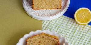 Beitragsbild des Blogbeitrags Zitrus-Joghurtkuchen mit Mohn