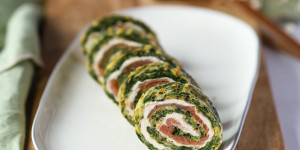 Beitragsbild des Blogbeitrags Low – Carb Spinat Lachsrolle