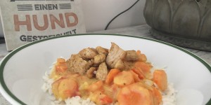 Beitragsbild des Blogbeitrags Curry-Huhn mit Basmati Reis