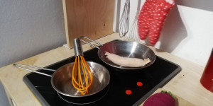 Beitragsbild des Blogbeitrags Töchterchen L. macht Bratkartoffel