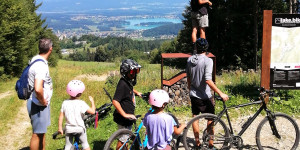 Beitragsbild des Blogbeitrags Die Familie auf Abwegen