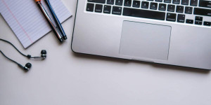 Beitragsbild des Blogbeitrags Notebook – Akkutausch in manchen Fällen möglich 