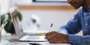 Beitragsbild des Blogbeitrags Top 4 Business Schreibgeräten, die jeder Profi kennen sollte