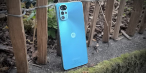 Beitragsbild des Blogbeitrags Motorola Moto G22 im Test: Licht und Schatten
