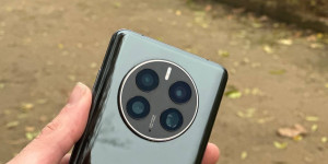 Beitragsbild des Blogbeitrags Huawei Mate 50 Pro im Test: Unboxing und Ersteindruck