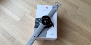 Beitragsbild des Blogbeitrags Google Pixel Watch 2 im Test: Mit wichtigen Verbesserungen, keine Weltneuheit 