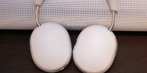 Beitragsbild des Blogbeitrags Sonos Ace vorgestellt: Der smarte Over-Ear-Kopfhörer 