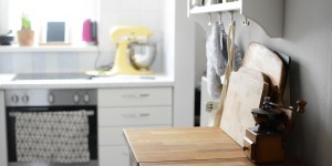 Beitragsbild des Blogbeitrags Interior: Kitchen Makeover & Tipps für kleine Küchen 