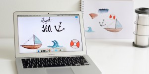 Beitragsbild des Blogbeitrags Design: „Lost at Sea“-Wallpaper für Juni