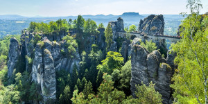 Beitragsbild des Blogbeitrags Sächsische Schweiz: über die Schwedenlöcher zu Elbe und Bastei 