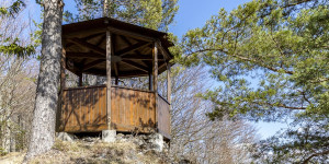 Beitragsbild des Blogbeitrags Wandern Alpen: Lilienfeld – Schneerosenwarte – Lorenzipechkogel 