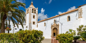 Beitragsbild des Blogbeitrags Fuerteventura: die alte Hauptstadt Betancuria, Kanaren-Idylle pur! 