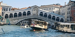 Beitragsbild des Blogbeitrags Die venezianische Porzellanmaske Elmas Blog-Roman ... Folge 2