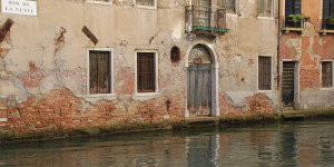 Beitragsbild des Blogbeitrags Die venezianische Porzellanmaske Elmas Blog-Roman - 45. Folge