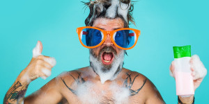 Beitragsbild des Blogbeitrags Wie oft Haare waschen – was gibt es zu beachten?