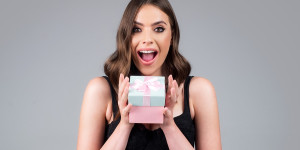 Beitragsbild des Blogbeitrags Top 10 personalisierte Geschenke für Valentinstag